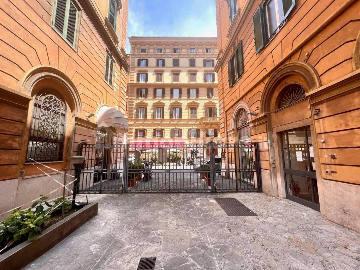 Ricettiva Risorgimento San Pietro E Musei Vaticani Roma Ngoại thất bức ảnh